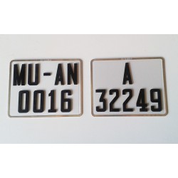 MATRICULA EN RELIEVE MOTO CLASICA